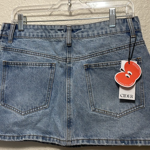 CIDER Dresses & Skirts - CIDER  Women's Light Blue Denim Jean Skirt. NWT. Size Medium.